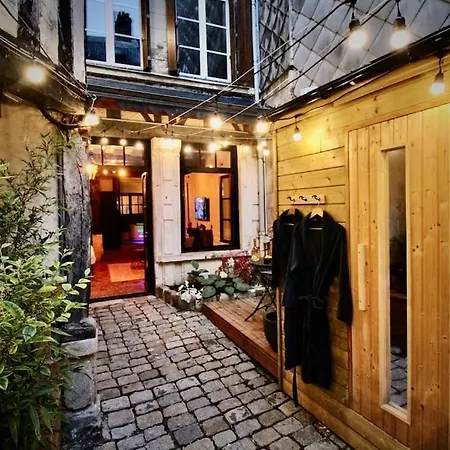 公寓 Le Gustave - Sauna, Jacuzzi & Terrasse A