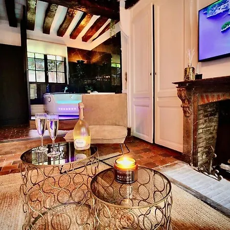 Apartment Le Gustave - Sauna, Jacuzzi & Terrasse A Rouen