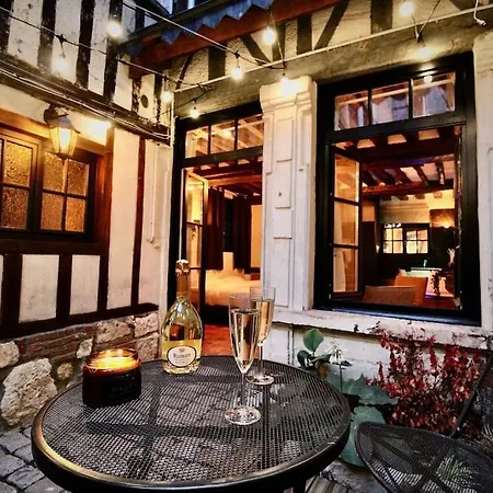 Apartment Le Gustave - Sauna, Jacuzzi & Terrasse A Rouen