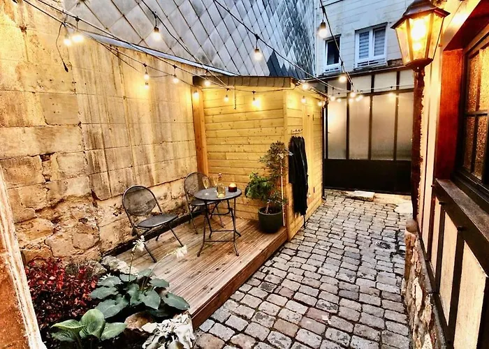 Le Gustave - Sauna, Jacuzzi & Terrasse A Apartment