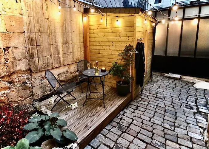 Le Gustave - Sauna, Jacuzzi & Terrasse A *